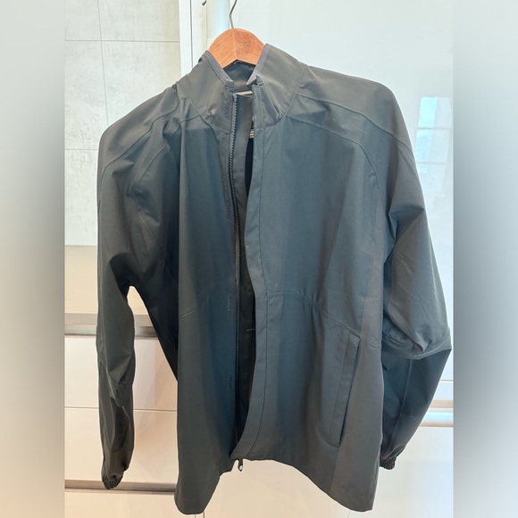 Foot Joy HydroLite Zip-Off Sleeves Rain Jacket - Picture 4 of 11